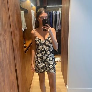 BRANDY MELVILLE FLORAL DRESS